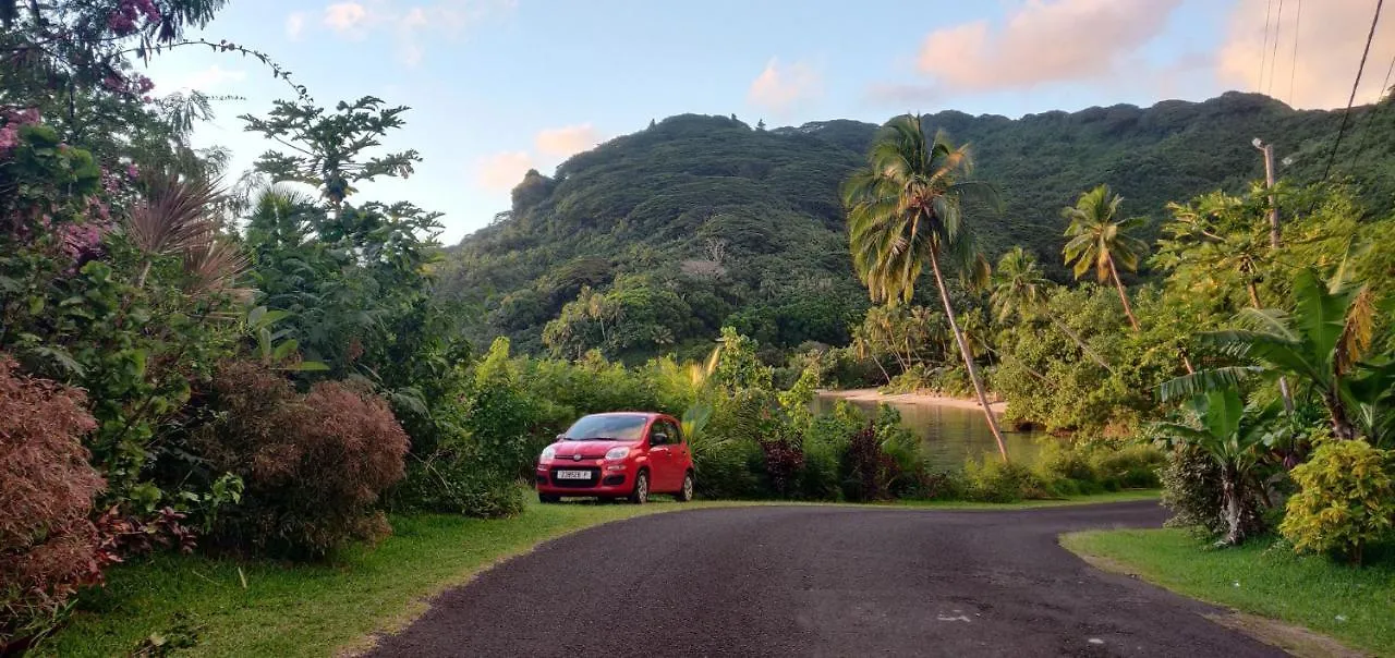 Hostel Alaroots Huahine Haapu 0*,  Francouzská Polynésie