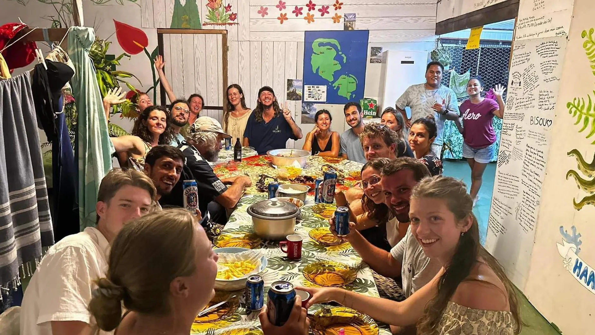 Auberge de jeunesse Alaroots Huahine à Haapu