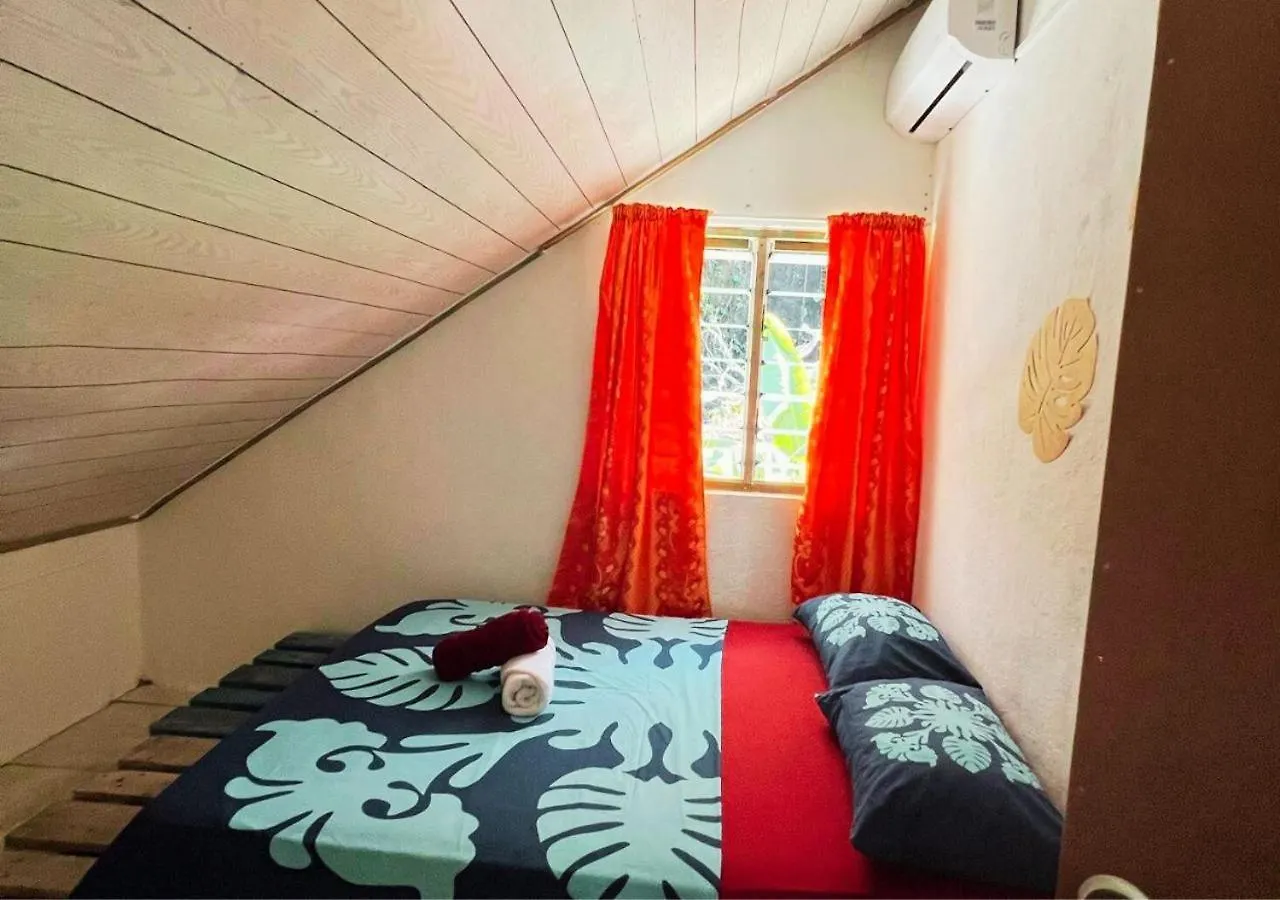 Alaroots Huahine Hostel Haapu French Polynesia